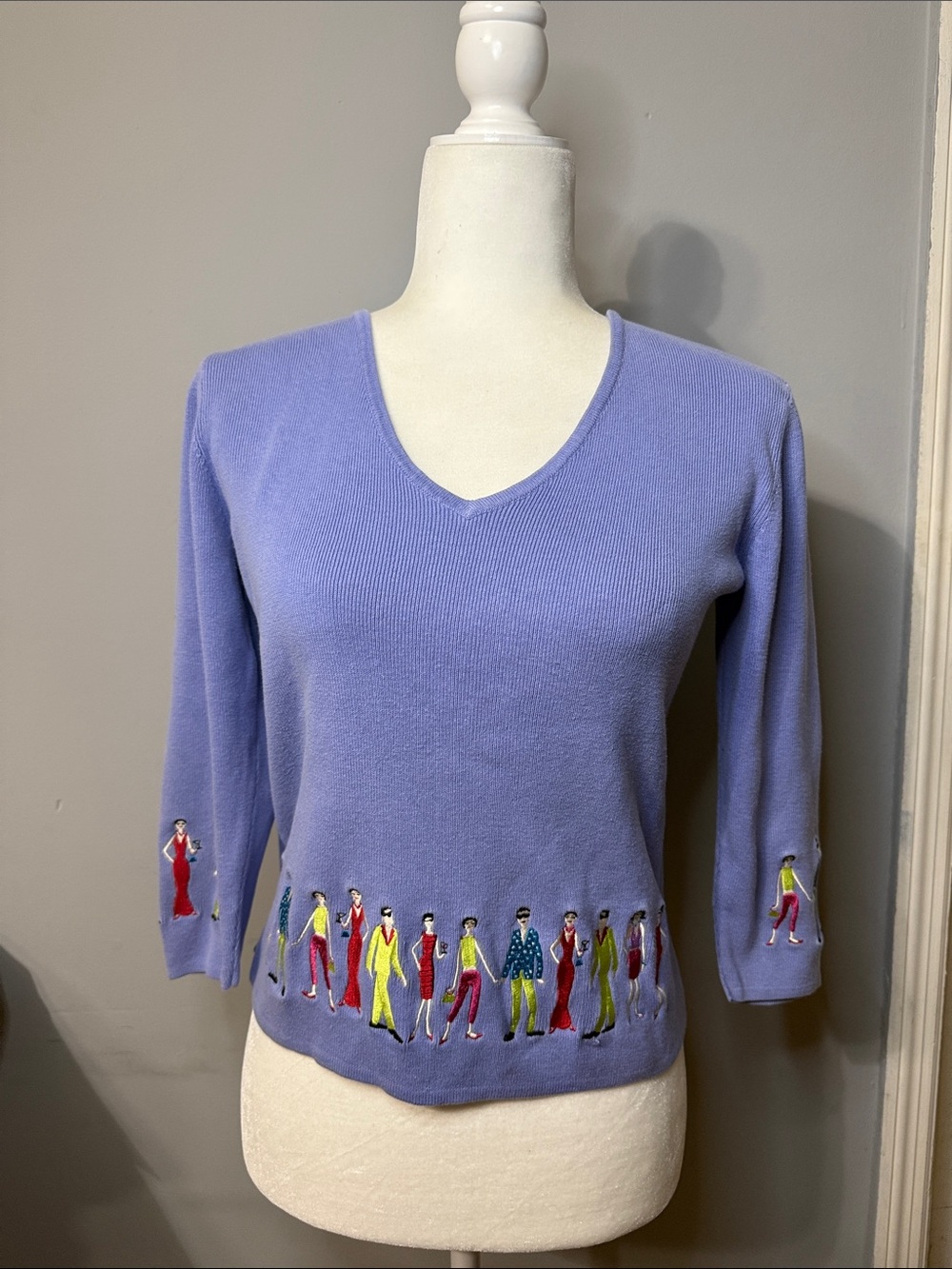 Vintage Carole Little Embroidered Party People Sweater Lavender V-Neck S Cotton